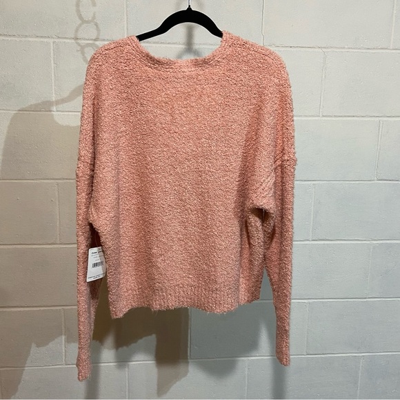Free People Finders Keepers V Neck Sweater LARGE in Nude Peach NWT - Picture 3 of 7